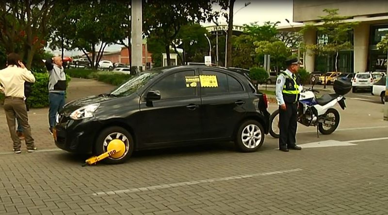 Van 51 sancionados por cepos en Medellín