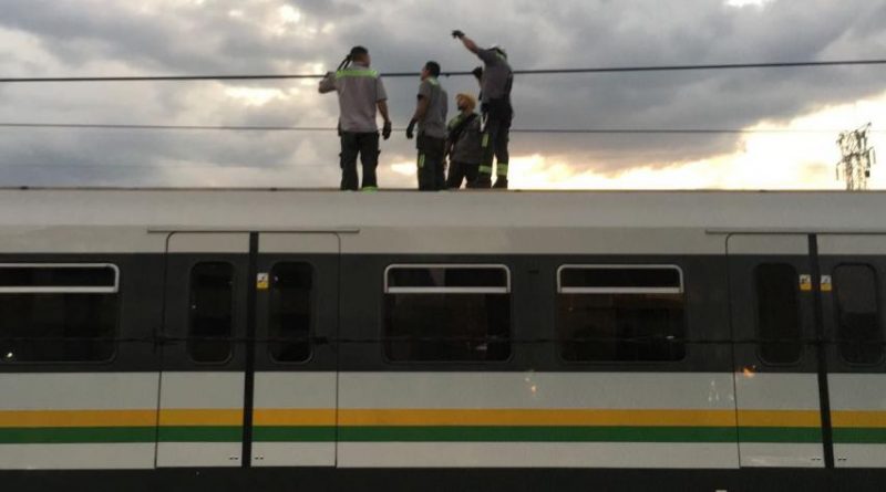 Revelan que un sobrevoltaje sería la causa de las fallas del Metro