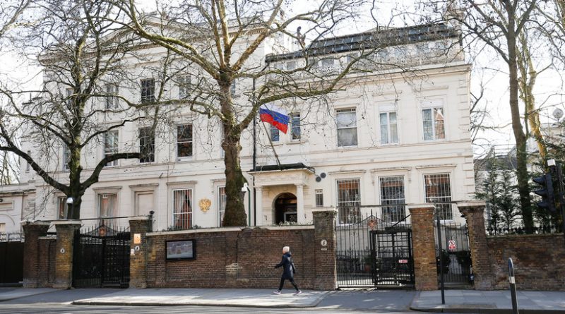 Embajada rusa en Londres: «El pretexto, la base legal y el motivo del ataque a Siria son falsos»