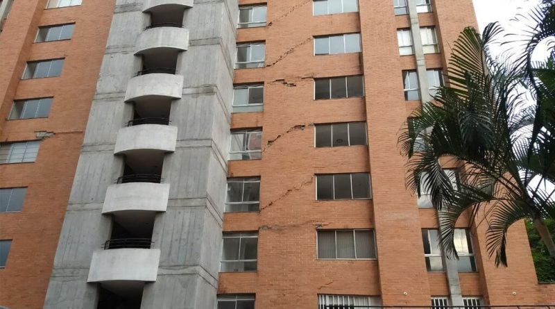 Declaran calamidad pública ante la posibilidad de colapso del edificio Bernavento