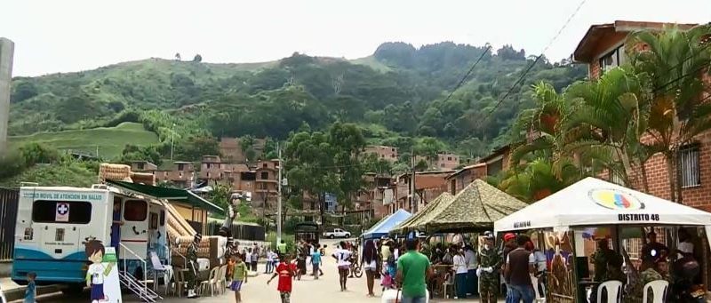 El acompañamiento social hace parte de la estrategia de la Alcaldía de Medellín en Altavista
