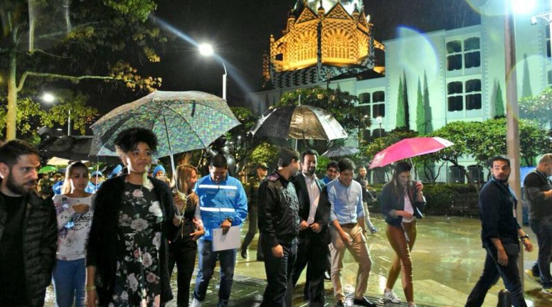 Concejales de “hacha y machete” en Medellín