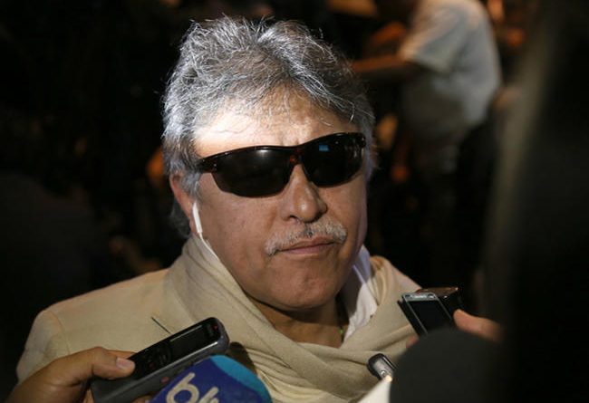 No habrá libertad inmediata del exguerrillero Santrich, insiste la JEP