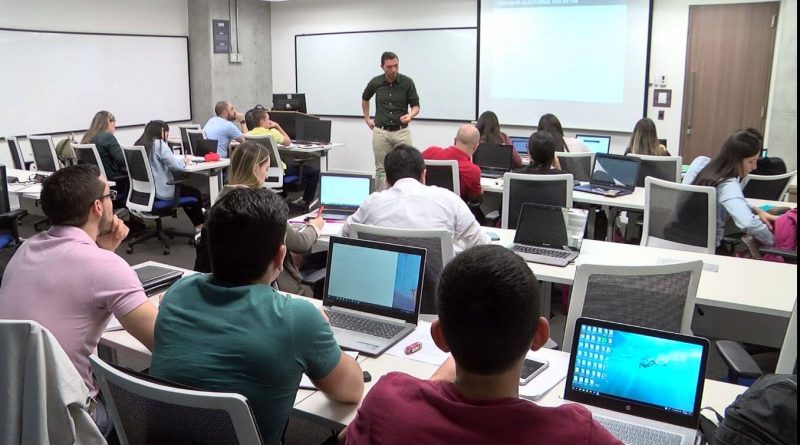 Universidad Eafit abre línea de crédito para estudiantes