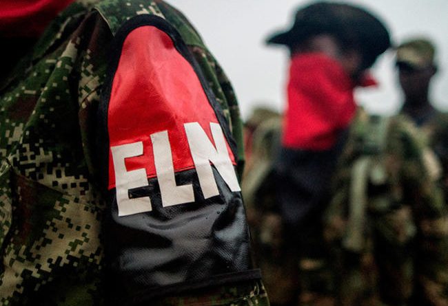 El gobernador de Antioquia Luis Pérez denuncia expansión del ELN en Antioquia