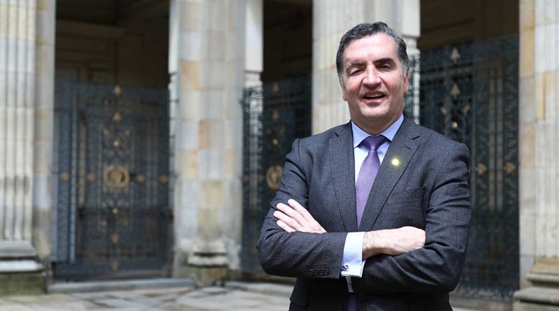 Mauricio Tobón exalta la labor de Iván Duque en situación de Venezuela