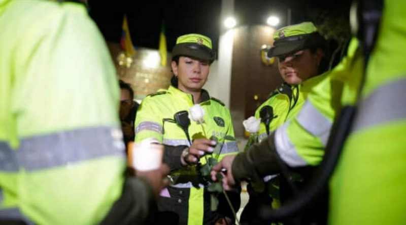 Policía confirma que son 21 muertos por atentado en escuela de cadetes en Bogotá