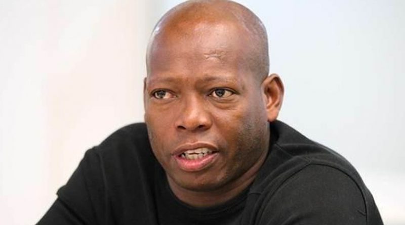 El “Tino” Asprilla convocó a todos al #AbrazatónPolícía, luego del atentado ocurrido en Bogotá
