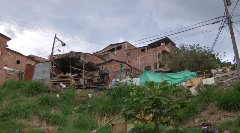 Alcaldía de Medellín intervendrá vías y parques del barrio El Pinal