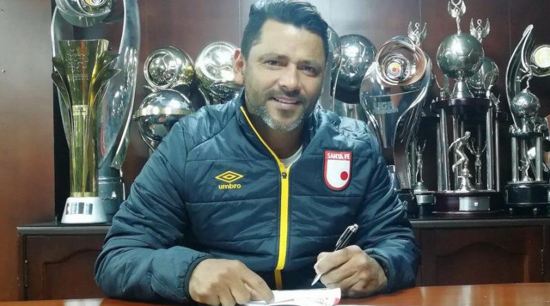 Gerardo Bedoya es oficialmente técnico en propiedad de Santa Fe