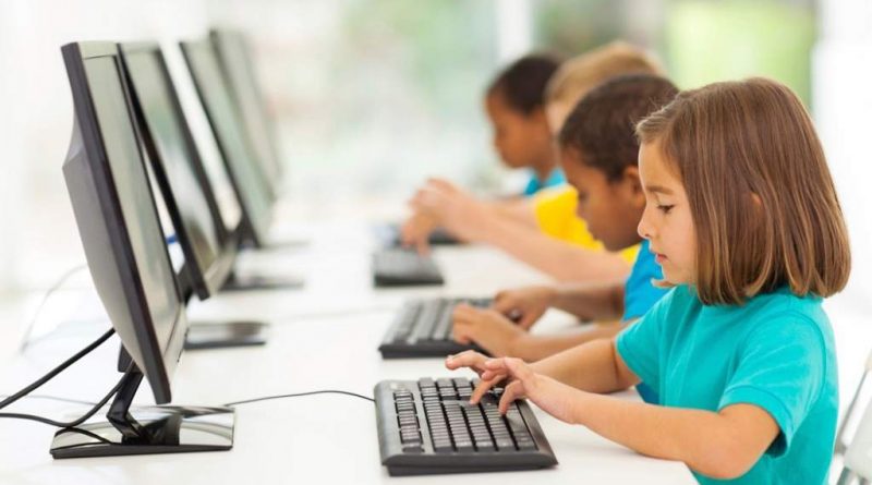Con talleres de sensibilización se celebró el Día Mundial del Internet Seguro