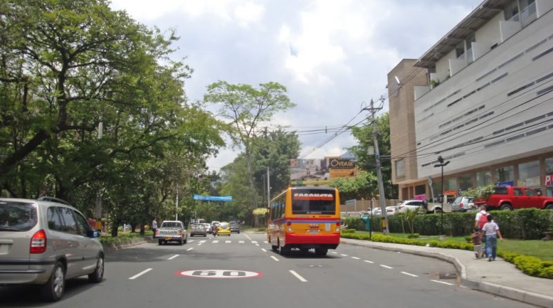 Cierres viales en Medellín este domingo por carrera atlética