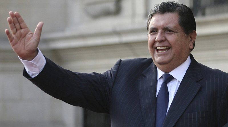 Alan García, dos veces presidente de Perú, se quita la vida bajo la sombra de Odebrecht