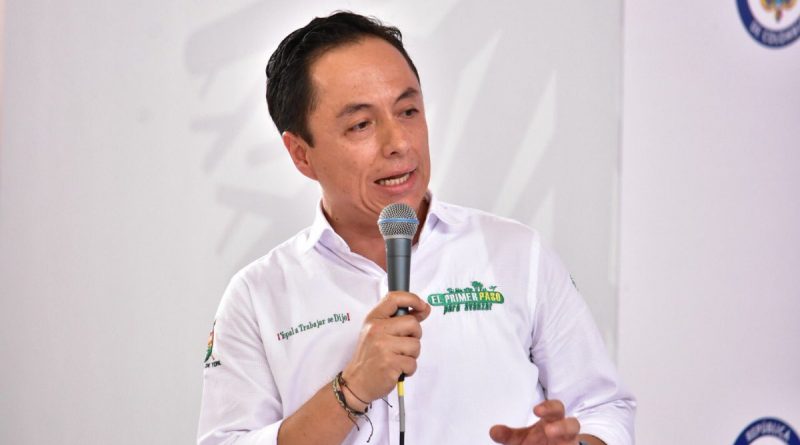 Alcalde René Leonardo Puentes le pide al Gobernador gestionar con urgencia recursos de la empresa de Acueducto