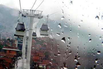 Lluvia suspendió temporalmente el servicio de la Línea K del Metrocable