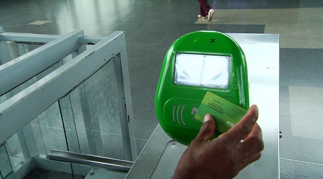 Tarjeta Cívica Al Portador del Metro desaparecerá en febrero