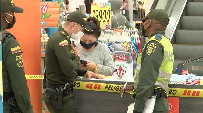 Continúan los operativos para dar cumplimiento en establecimientos de Medellín