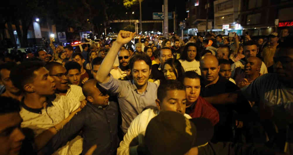 Daniel Quintero se enfiestó y contagió a varias personas con Covid-19 entre ellos al comandante de la IV Brigada