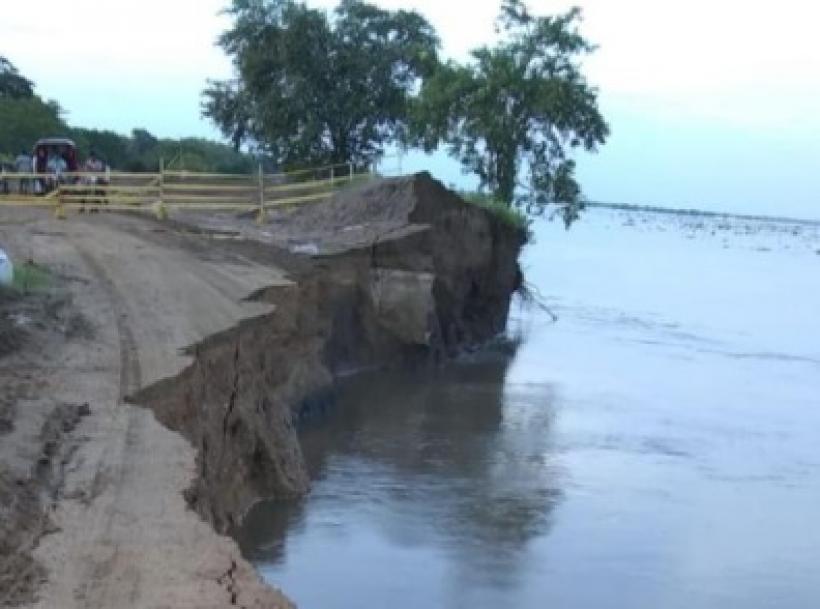 Entre Salamina y El Piñón el Río rompió la vía en el kilómetro 2.1