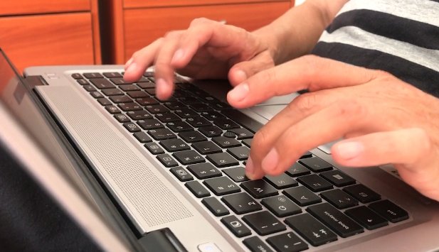 Colegios oficiales de Medellín que están en alternancia volverán a la virtualidad