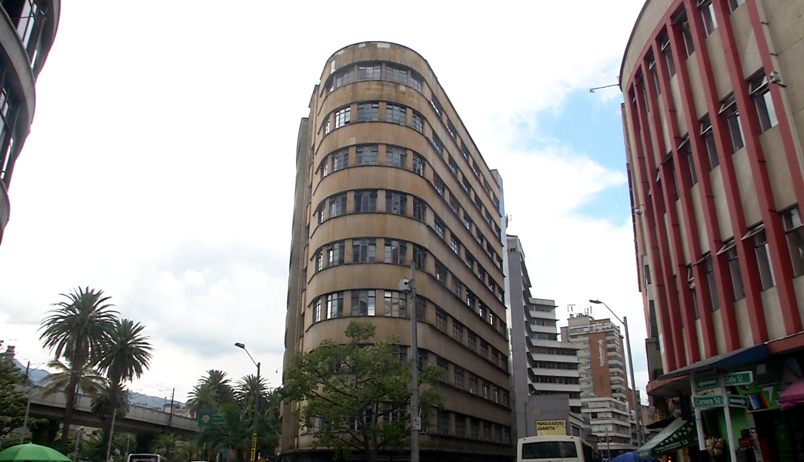 Intervención en edificio Antioquia avanza en 60 %