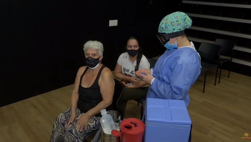 Los mayores de 70 años se sienten tranquilos con la vacunación