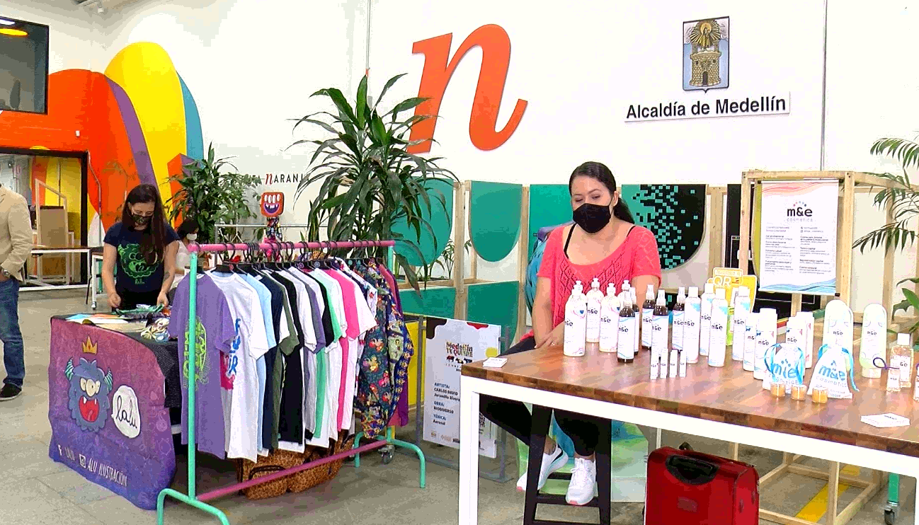 Alcaldía de Medellín impulsa la reactivación de la industria creativa y cultural
