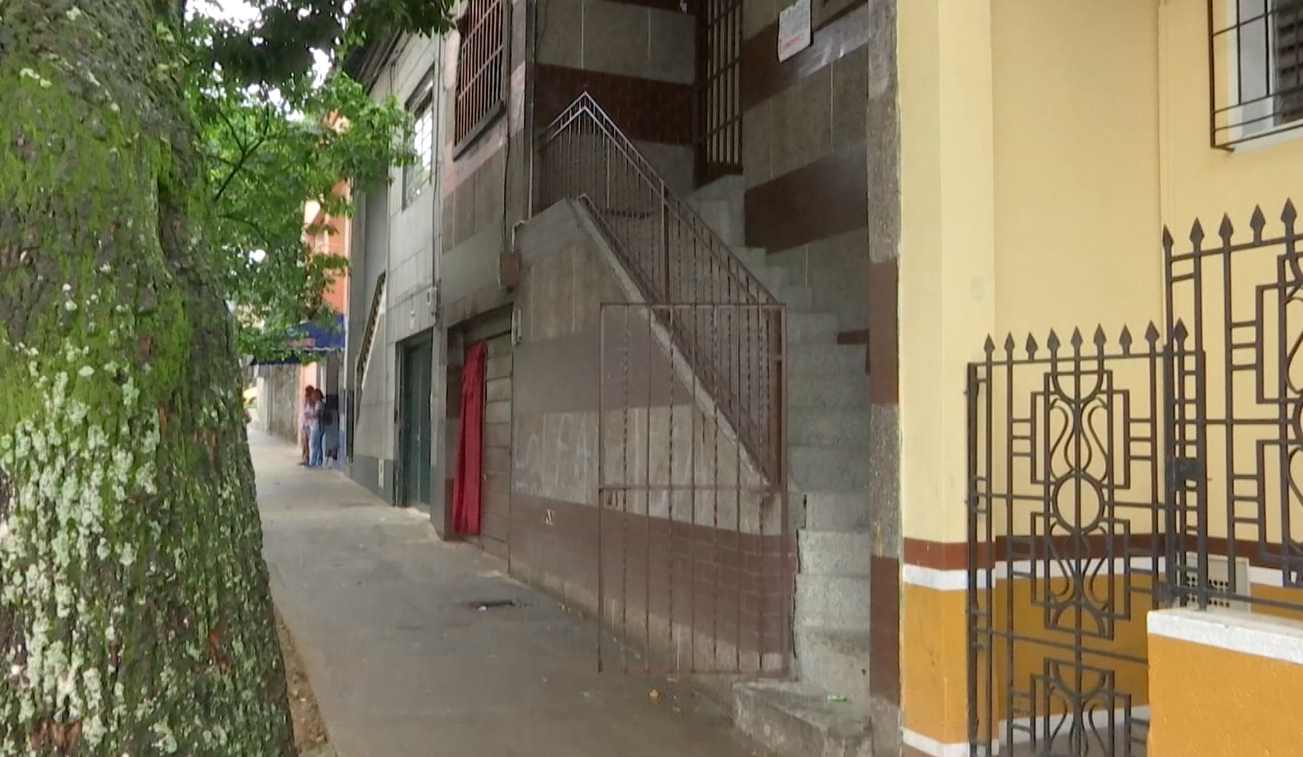Alcaldía brinda atención a familias en inquilinatos de Medellín
