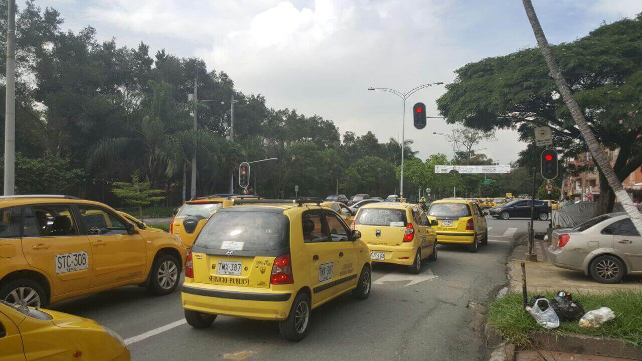 Taxistas reaccionaron positivamente al cambio a gas el transporte público