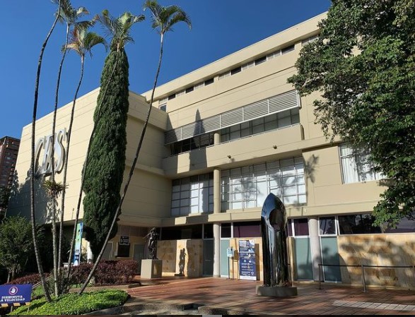 Universidad CES comprará vacunas para 2000 estudiantes