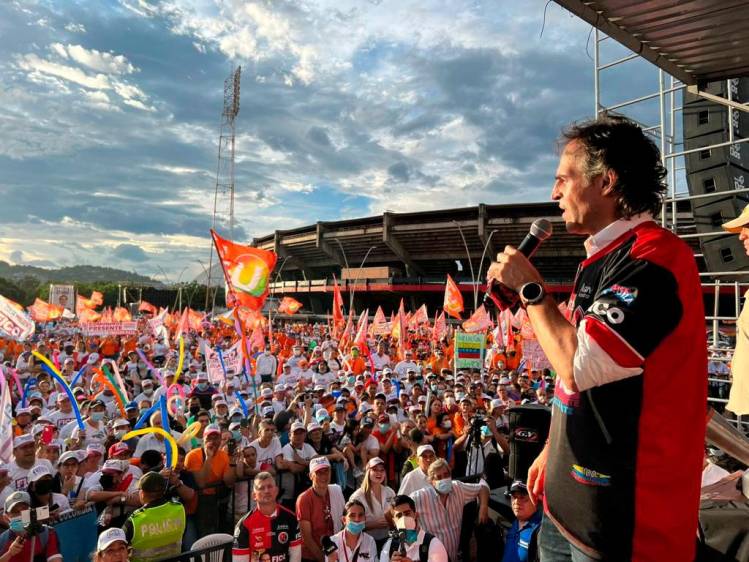 Colombia no necesita más revoluciones armadas, Colombia necesita la revolución del campo: Federico Gutiérrez