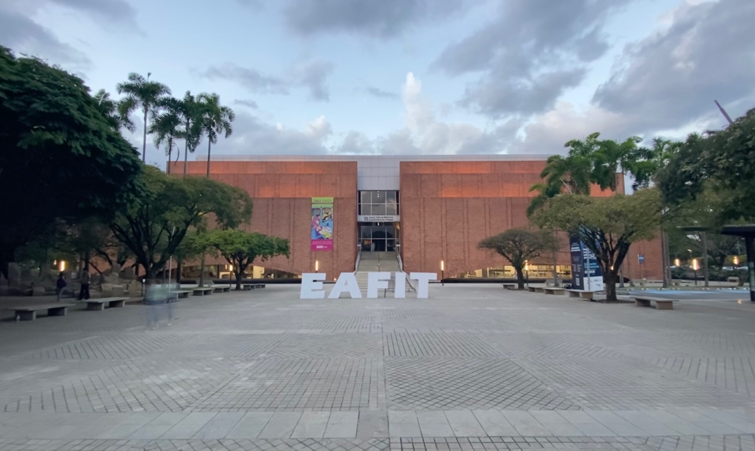Universidad Eafit se pronuncia sobre video íntimo grabado en sus instalaciones