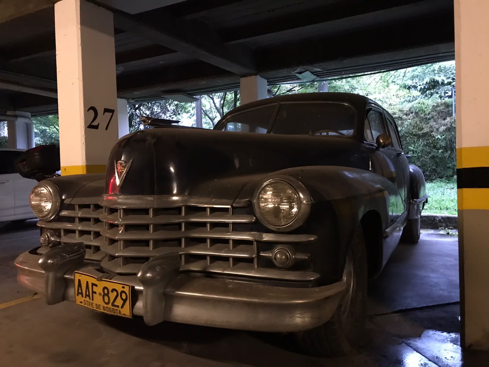 Cadillac Fleetwood; modelo 1947 que era de Pablo Escobar, se encuentra en Medellín.
