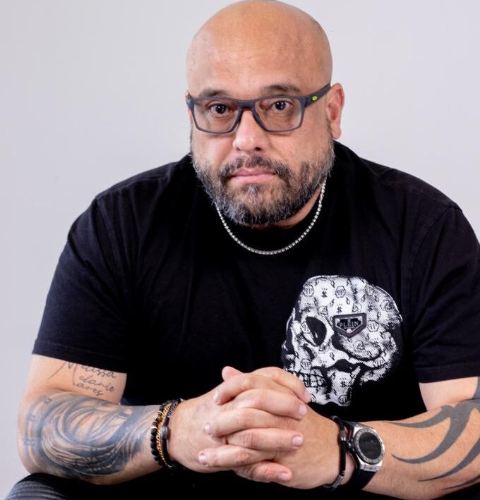 carlos escobar