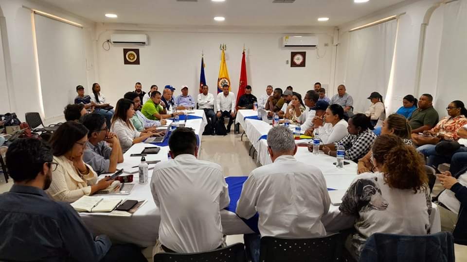 Paro minero sigue vigente tras fracaso de reunión en Bogotá: van 16 días de protestas