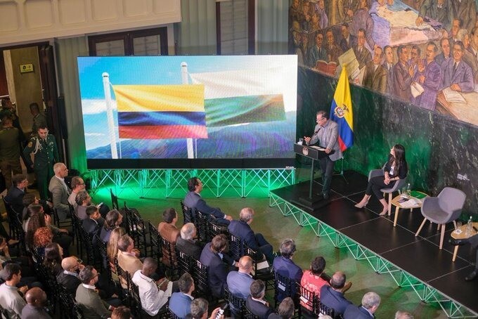 Presidente Gustavo Petro tuvo su primer encuentro con empresarios antioqueños