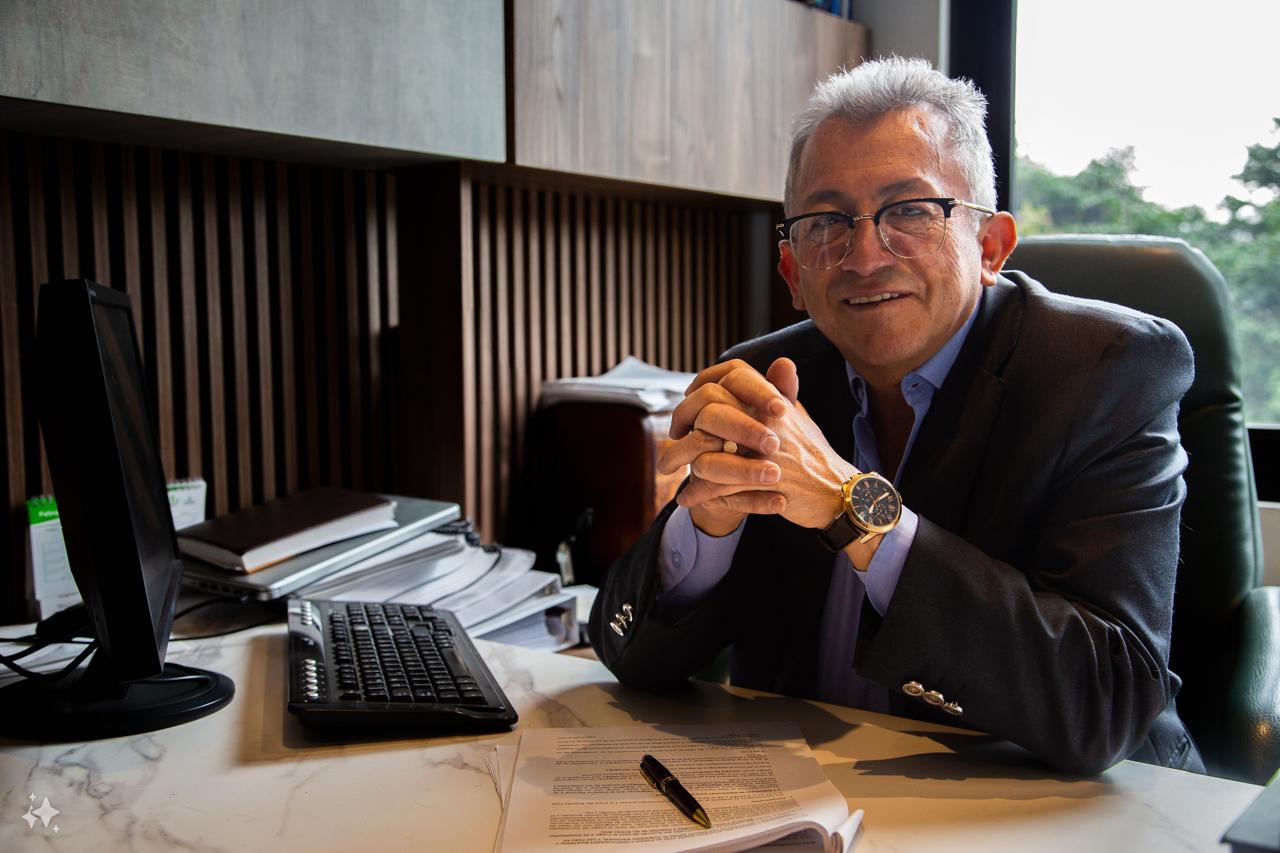 daniel ernesto prado
