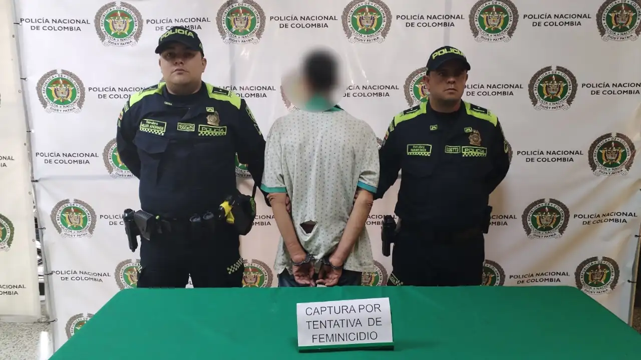 En Manrique, Policía captura a un sujeto que intentó matar a su propia mamá, una mujer de 70 años de edad