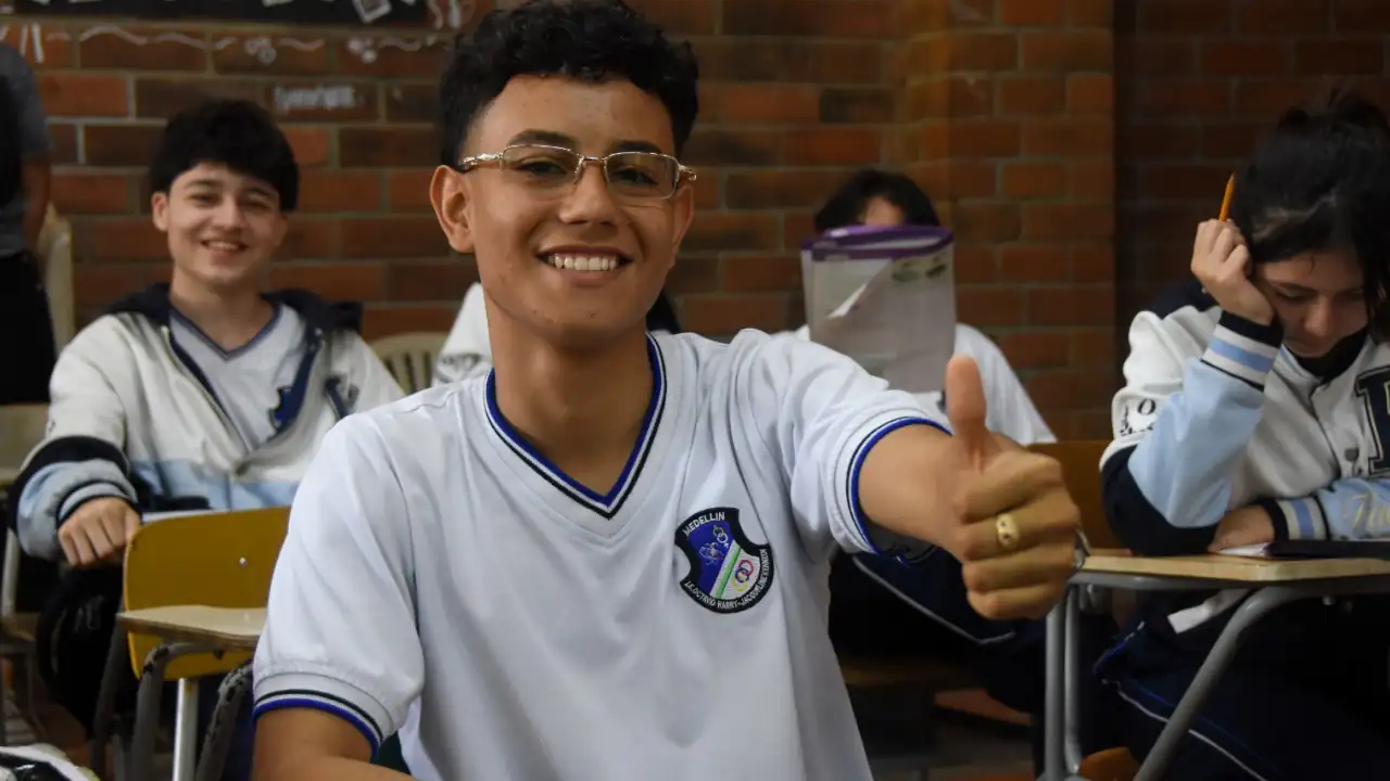 19.000 estudiantes de undécimo grado en Medellín presentarán este domingo 18 de agosto la Prueba Saber 11