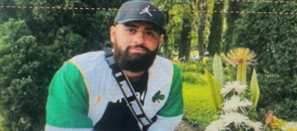Cayó italiano capo tras publicar foto en la tumba de Escobar