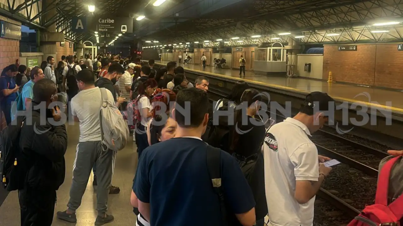 Evacuación de tren en Exposiciones causa retrasos en la Línea A del Metro de Medellín