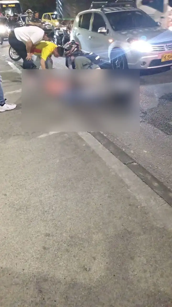 Motociclista perdió la vida al colisionar con un camión entre La Iguaná y la vía 4.1, en Medellín