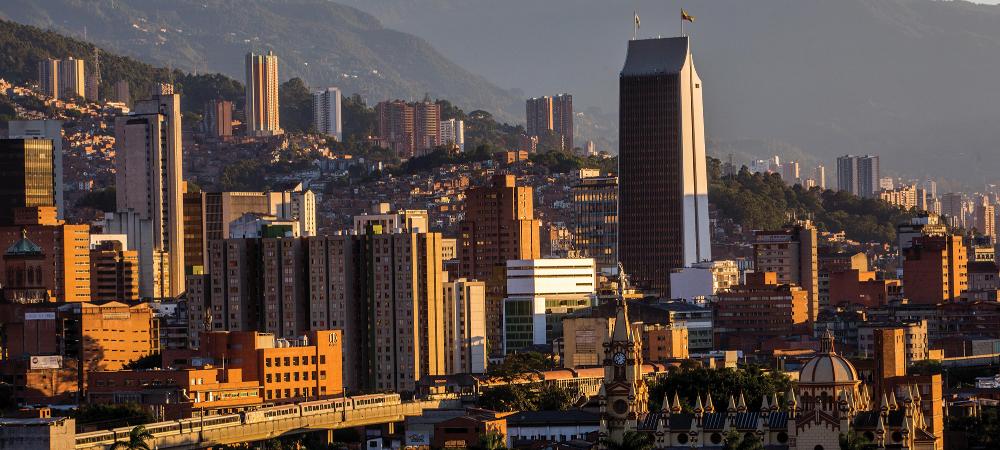 Barrios baratos para vivir en Medellín, según la inteligencia artificial