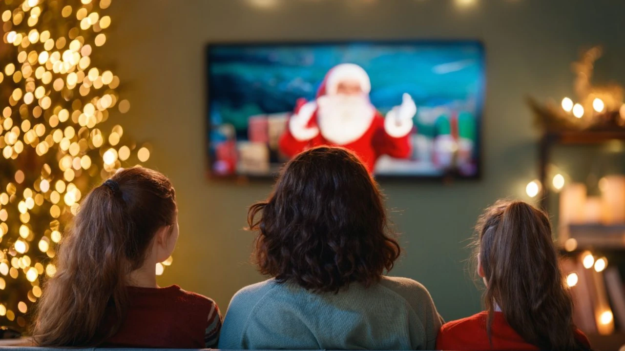 ¿No sabe qué ver? Este es el top 5 de películas navideñas según la Inteligencia Artificial