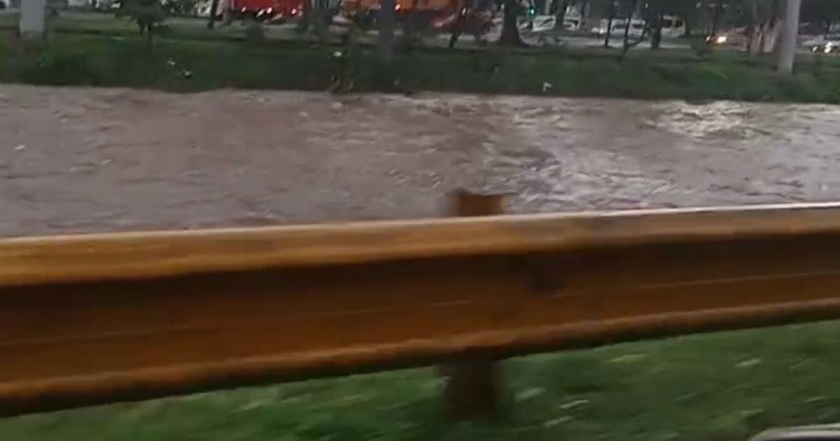 Noticias Medellín: Río Medellín a punto de desbordarse por fuertes lluvias