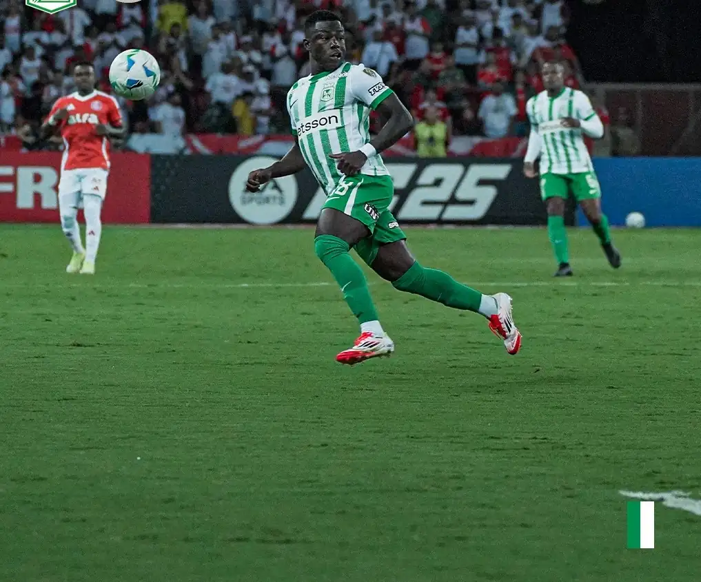 Nacional tropieza en Brasil y cayó 3 – 0 ante un Internacional imparable