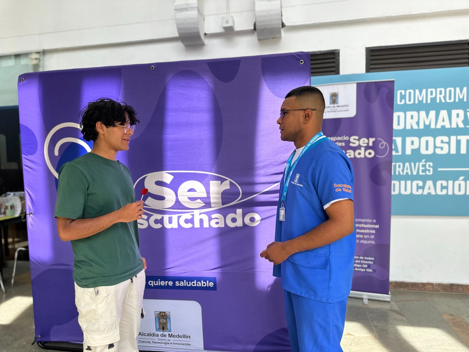 Los Escuchaderos llegan a las instituciones de educación superior: más de 1.400 estudiantes se beneficiarán en 2025