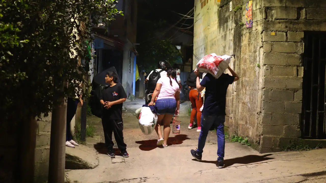 Tras la emergencia en Sabaneta, 15 familias vuelven a sus hogares