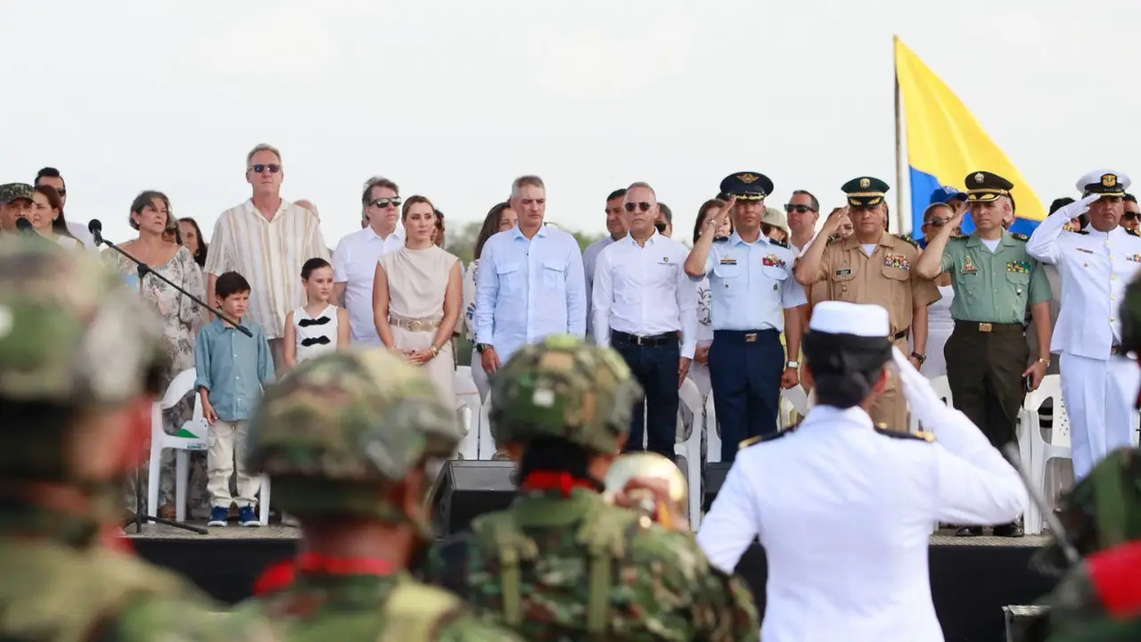 [Fotos] Todo un espectáculo: El mar de Antioquia fue protagonista en la conmemoración del 20 de Julio