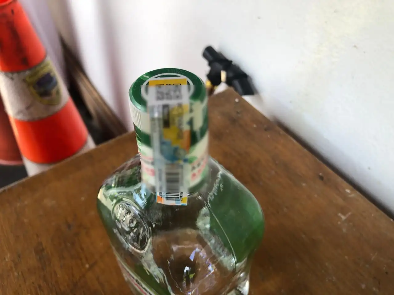 Incautan más de 100 botellas de licor adulterado en la vía La Pintada – Medellín